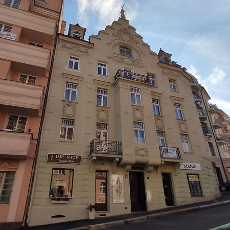 Apartman 63M2 S Balkonem V Lazenskem Centru Карловы Вары Экстерьер фото